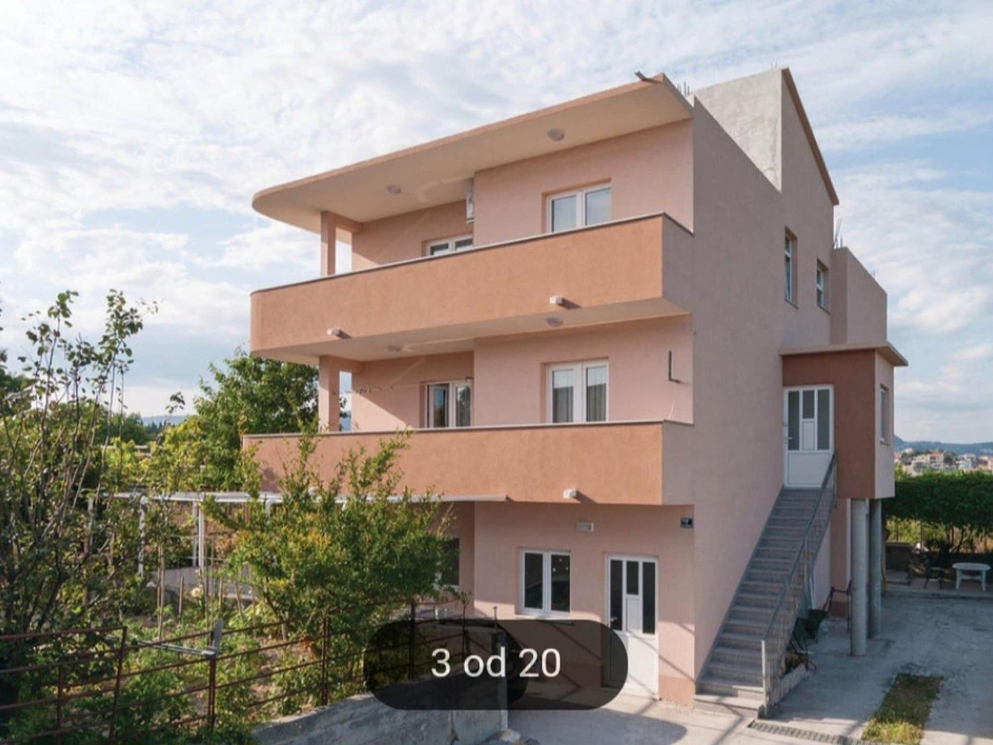 Apartman Tomi St - Two Bedroom With Balcony A3 *